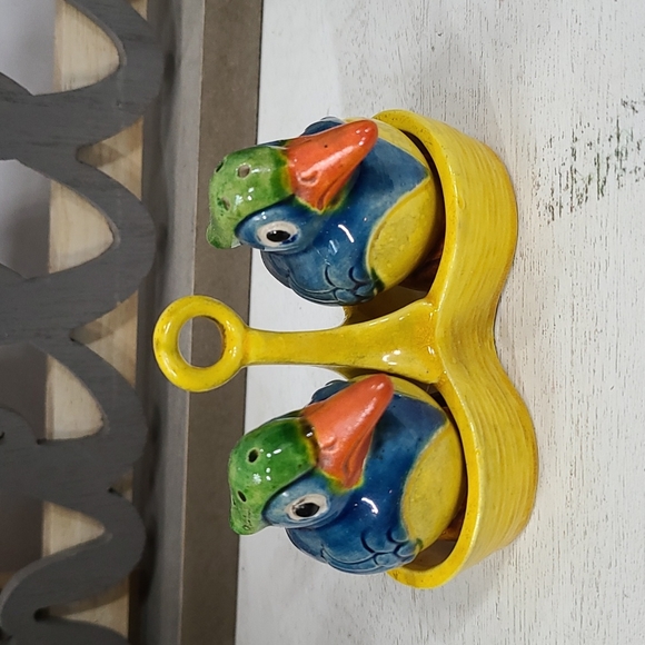 Vintage Japanese Parrot Salt & Pepper Shakers with Holder - Picture 3 of 7
